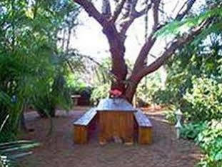 Bezuidenhout Guest House Malalane Bagian luar foto